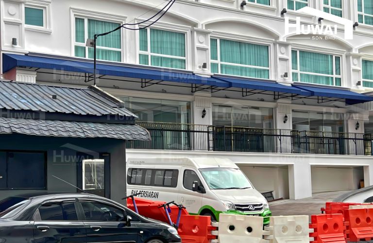Fixed Fabric Awning (6)