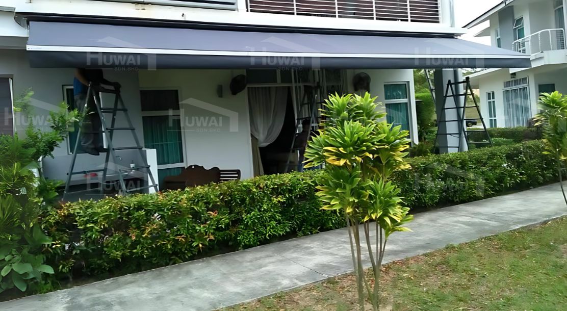 Huwai Sdn Bhd Retractable Awning (3)